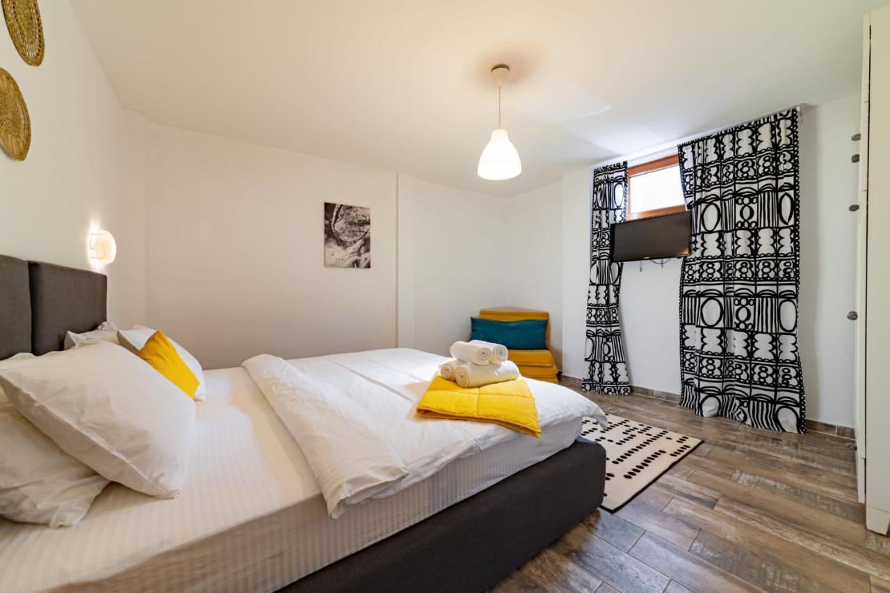 City Home Bukarest Eksteriør billede